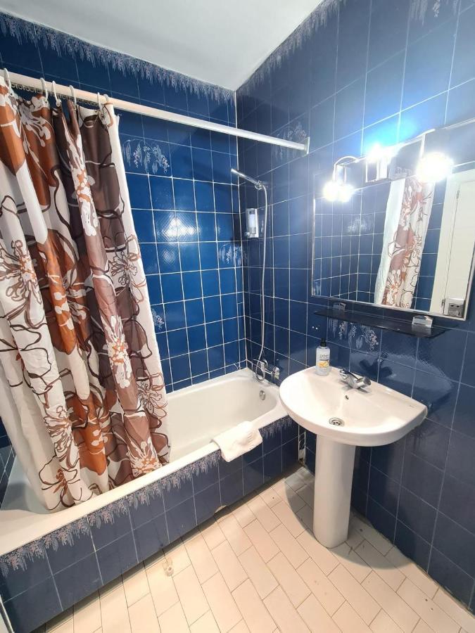 Hostal Santa Barbara Мадрид Экстерьер фото