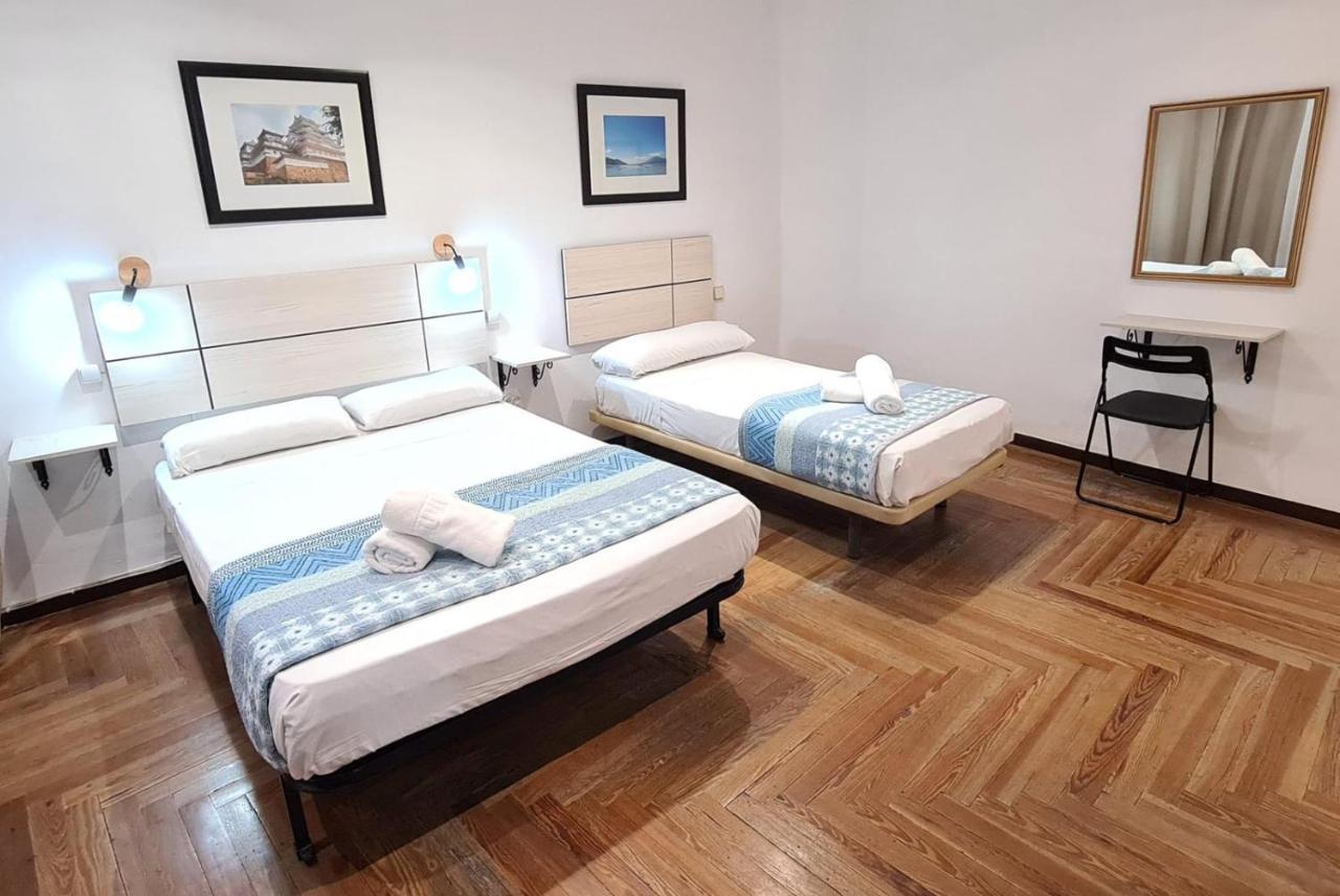 Hostal Santa Barbara Мадрид Экстерьер фото